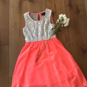 Girls dress